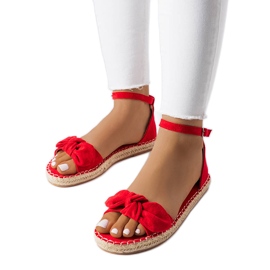 BM Alpargatas rojas con lazo de Faure rojo
