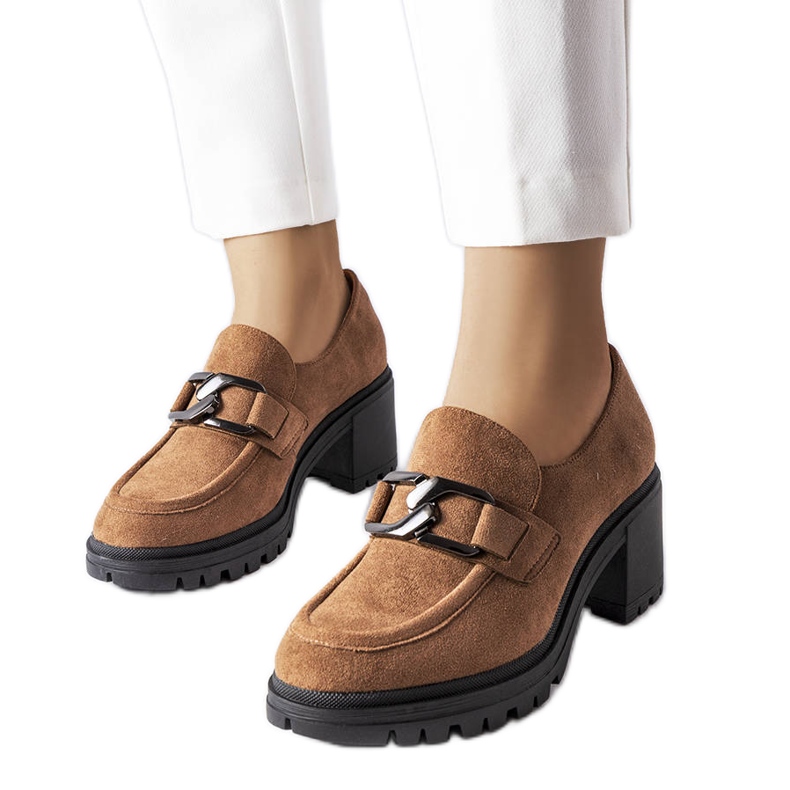 Zapatos marrones con plantilla de piel de Vinceza marrón