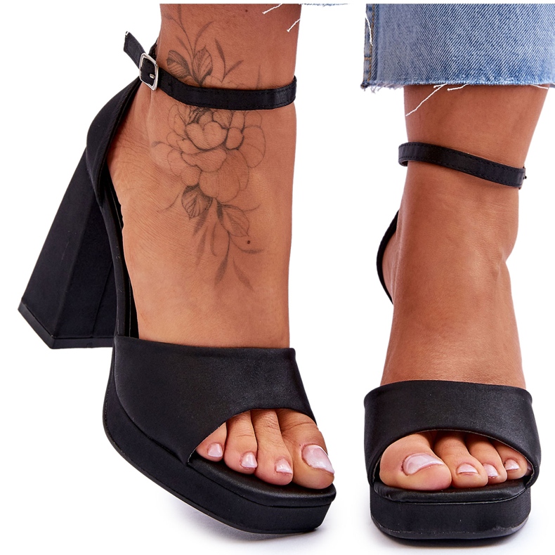 Sandalias de raso en tacones masivos Black Eternity negro
