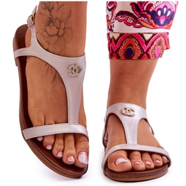 Sandalias Planas Con Adorno S.Barski KV-5541-45 Beige