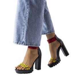 Sandalias con estampado de serpiente amarillas de Knoxville amarillo Sandalias con estampado de serpiente amarillas de Knoxville amarillo