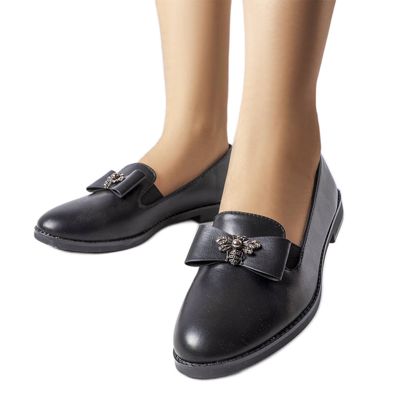 Mocasines decorativos negros de Ila