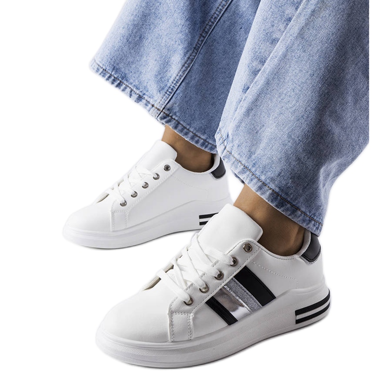 Zapatillas con plataforma en blanco y negro de Sacaton Zapatillas con plataforma en blanco y negro de Sacaton