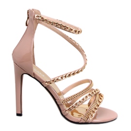 Sandalias Chester con tacón de cadena color nude beige