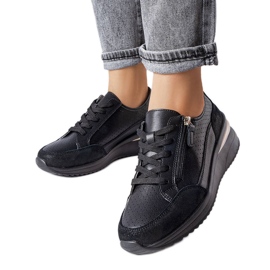 Zapatos negros en piel calada de Fleur Zapatos negros en piel calada de Fleur
