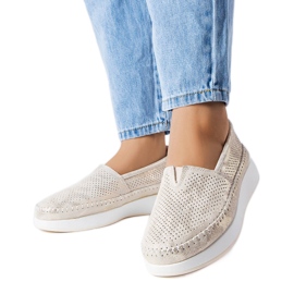 Zapatos Noruega calados dorados