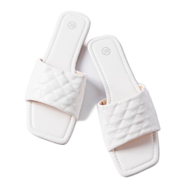 Chanclas elegantes blancas con acolchado de Labrie blanco Chanclas elegantes blancas con acolchado de Labrie blanco