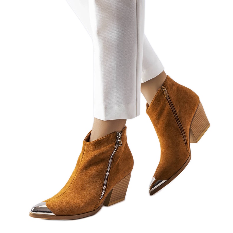 Botas cowboy marrones con puntera de metal de Vergne marrón