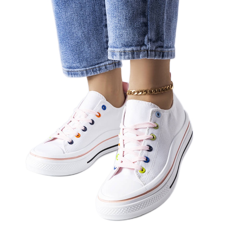 Zapatillas con plataforma blancas y rosas de Bois blanco