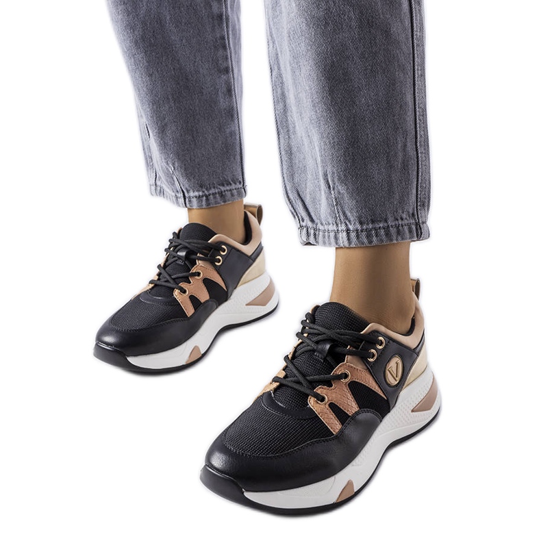 Zapatillas negras Vinceza negro