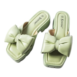 Seastar Babuchas verdes con suela de tractor de Bossé