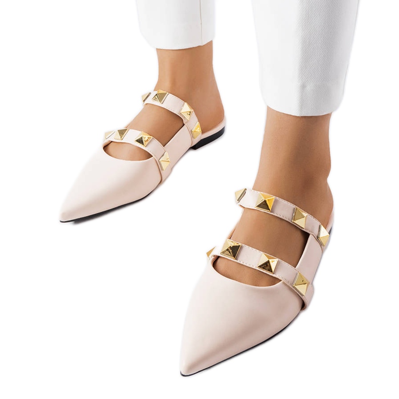 Sandalias beige con punta en punta de Ruckman