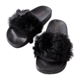 Babuchas negras con pelo de Genevre negro Babuchas negras con pelo de Genevre negro