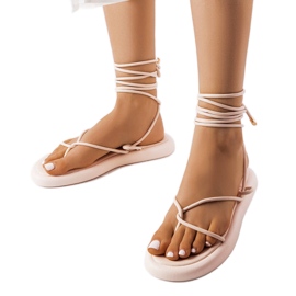 Sandalias beige con cordones de Laurence
