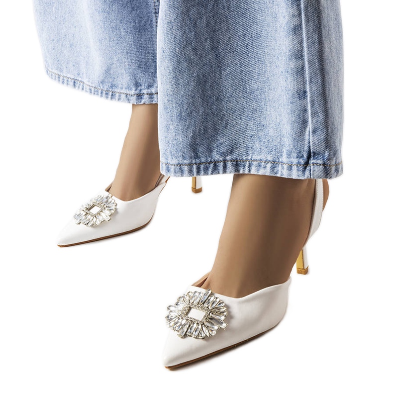 Zapatos de salón Moïse con pedrería blanca blanco