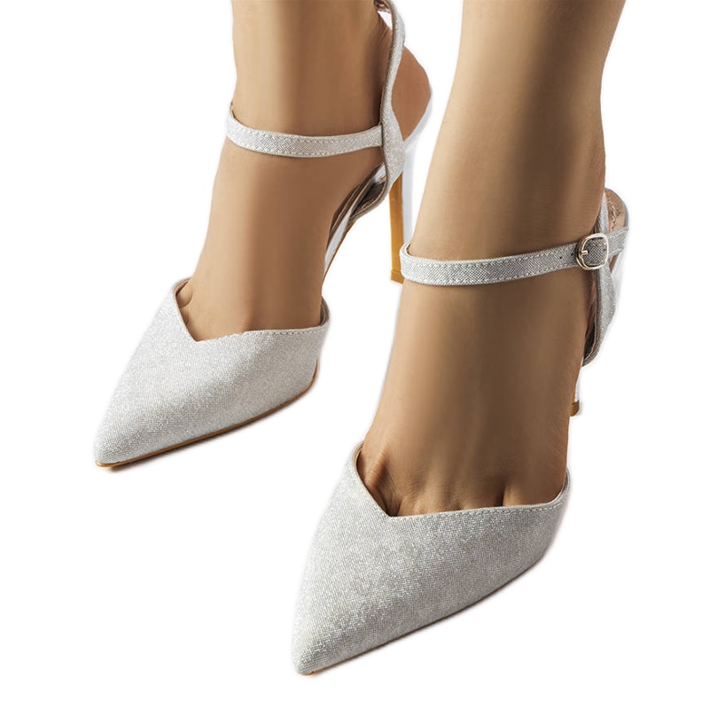 Tacones brillantes plateados Gallia plata