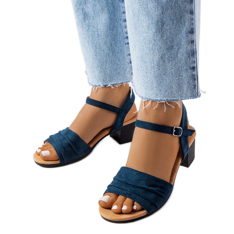 Sandalias de tacón bajo azul marino de Broom