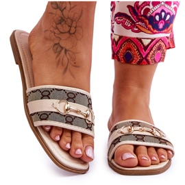 Tacones Planos Clásicos Beige Marlene