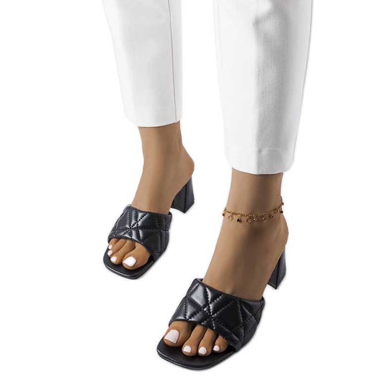 Sandalias negras de tacón de Merley negro