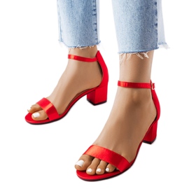 Sandalias rojas de tacón bajo Bingamon rojo