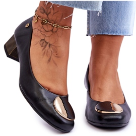 Zapatos De Tacón Bajo De Piel Maciejka 05960-01 Negro