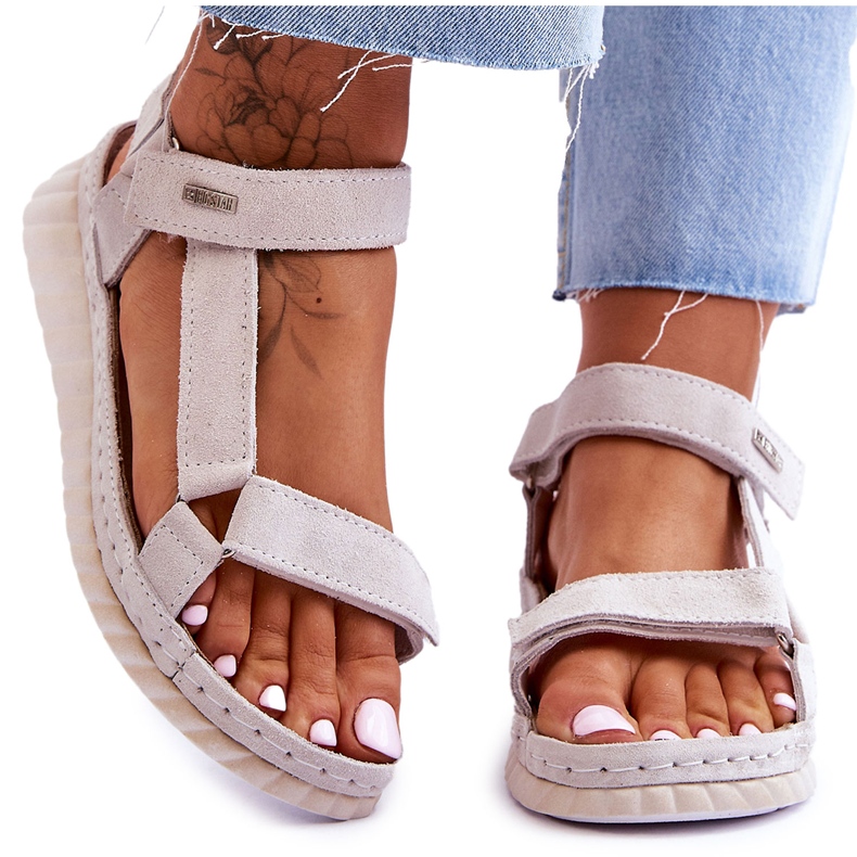 Sandalias Ante Velcro Big Star LL276014 beige Sandalias Ante Velcro Big Star LL276014 beige