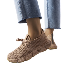 Inna Deportivas beige de Élodie. Inna Deportivas beige de Élodie.