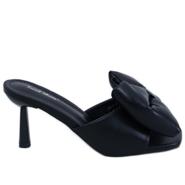 Sandalias de tacón de aguja con lazo negro Ellie