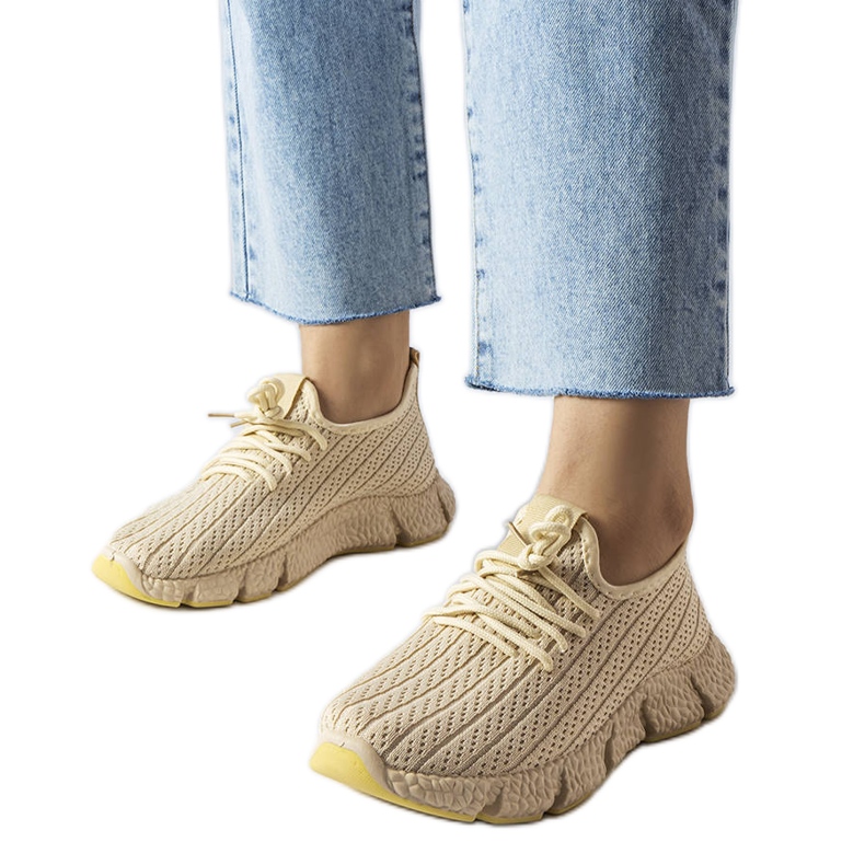 Deportivas beige claro de Élodie