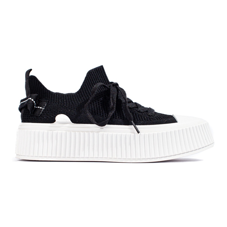 Zapatillas con plataforma caladas negras de Shelovet negro