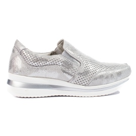 Deportivas de piel con plataforma de Shelovet plata