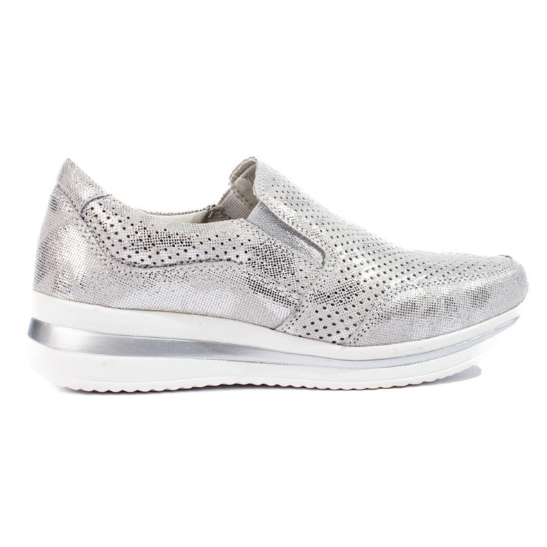 Deportivas de piel con plataforma de Shelovet plata