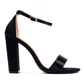 Sandalias negras tacón Shelovet negro