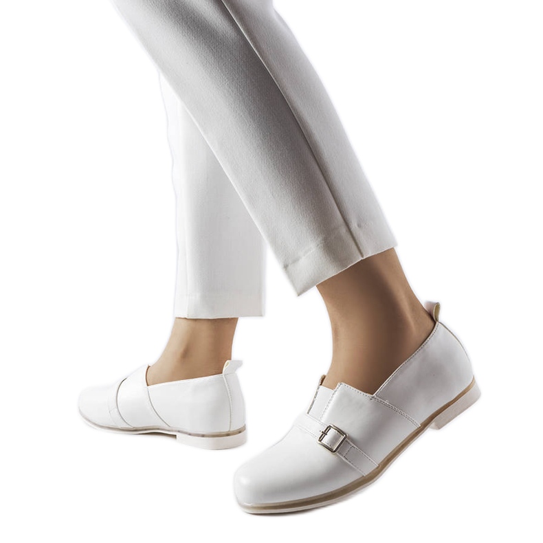 Zapatos brogue blancos con plantilla de piel de Felosa