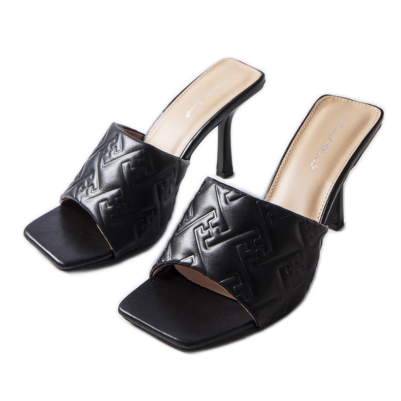Elegantes sandalias de tacón negras de Cambrina negro