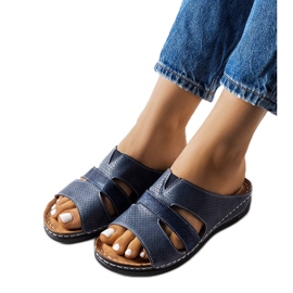 Pantuflas de cuña claras azules de Oliwia Pantuflas de cuña claras azules de Oliwia