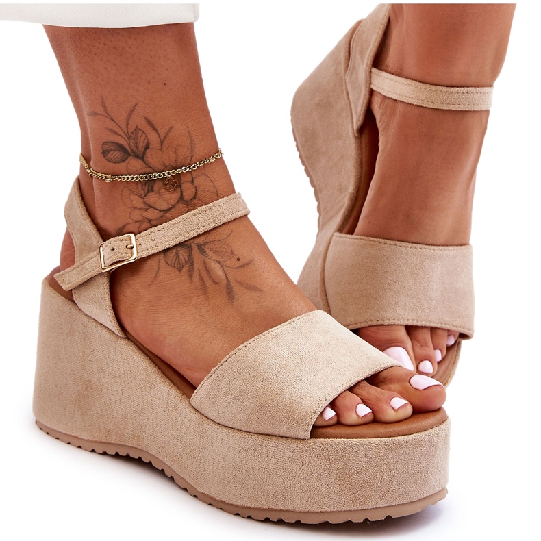 Sandalias Mujer Cuña Ante Beige Lydia