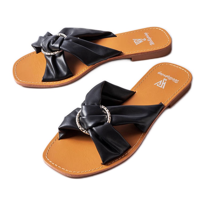 Zapatillas elegantes negras de Belisarda negro