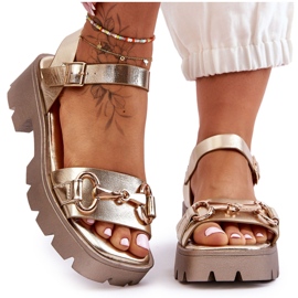 Sandalias De Mujer De Piel Con Adorno Emori Dorado