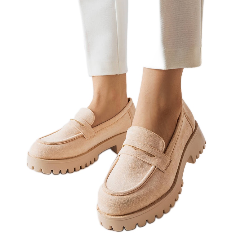 Inna Zapatos en ante ecológico beige de Dina