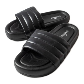 Inna Chanclas negras decoradas con acolchado de Dorene negro