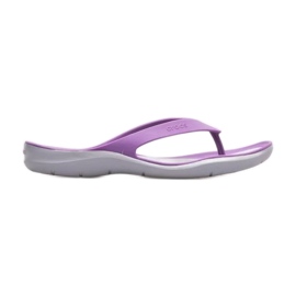 Crocs Swiftwater Flip W 204974-5F8 púrpura