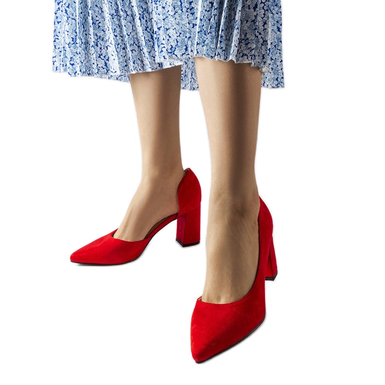 Bombas rojas en el puesto de Sargent rojo