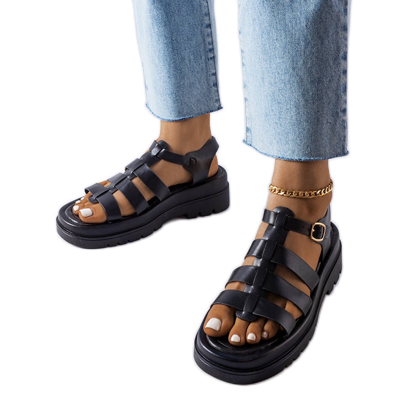Sandalias negras con suela tract de Saidi negro