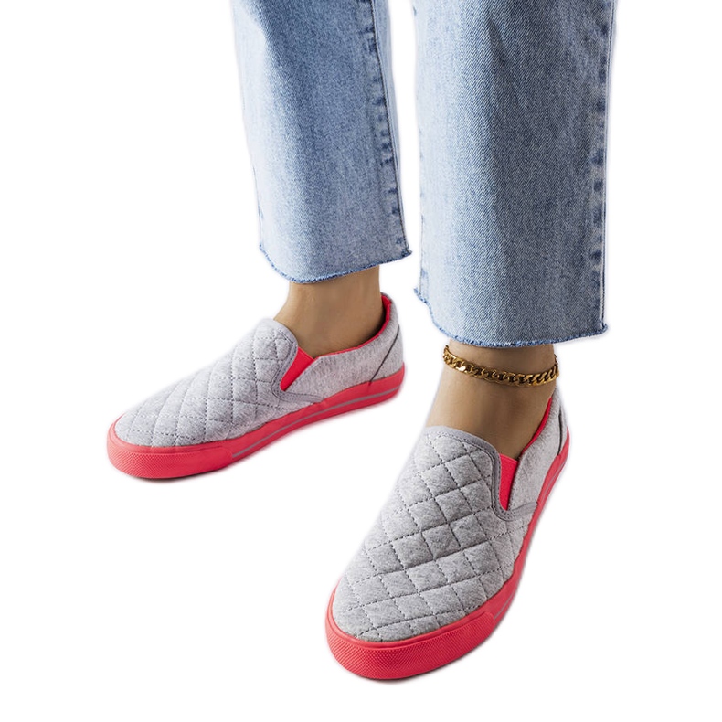 Zapatillas slip-on acolchadas grises de Balsamo