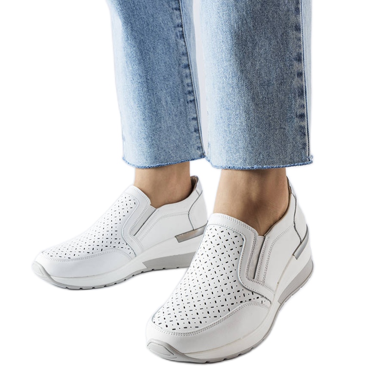 Zapatillas con cuña caladas blancas de Vernon blanco
