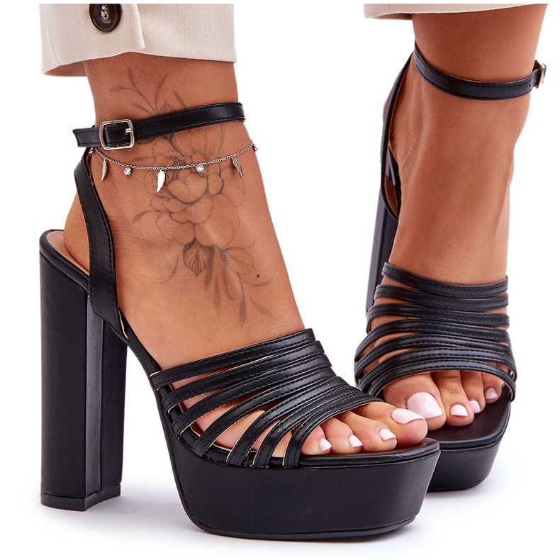 Sandalias De Tacón Alto Maya Negro