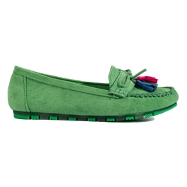 Mocasines boho Shelovet de ante verde con borlas