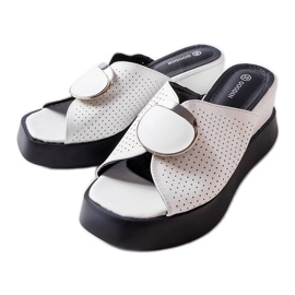 Sandalias de cuña con adornos blancas de Degna blanco