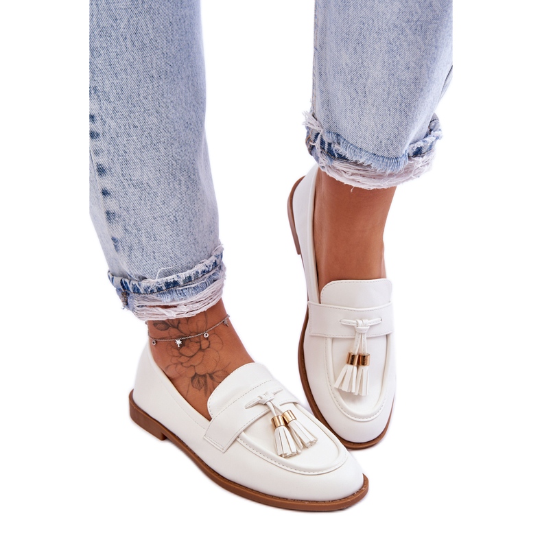 Mocasines Clásicos De Piel Con Flecos Camis Blanco Mocasines Clásicos De Piel Con Flecos Camis Blanco